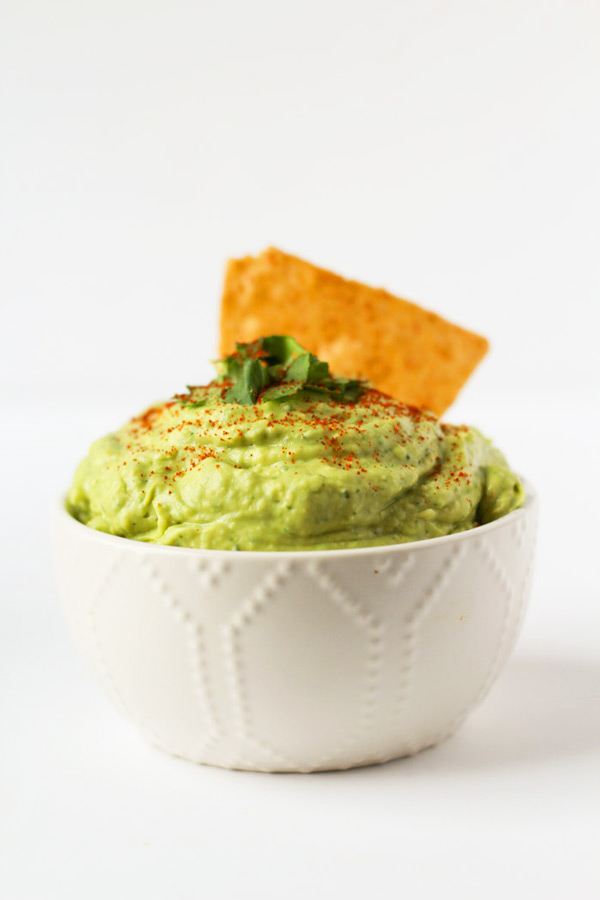 Guacahummus - the best of both dip worlds! via thebalancedberry.com