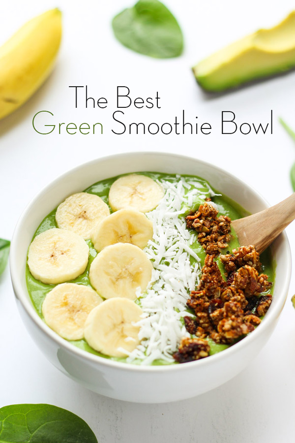 The Best Green Smoothie Bowl - creamy, delicious and ready for all of your favorite toppings! via thebalancedberry.com