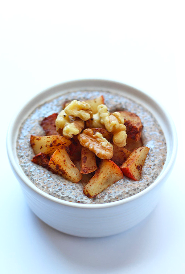Apple Pie Chia Pudding - a few simple ingredients makes an amazing healthy treat