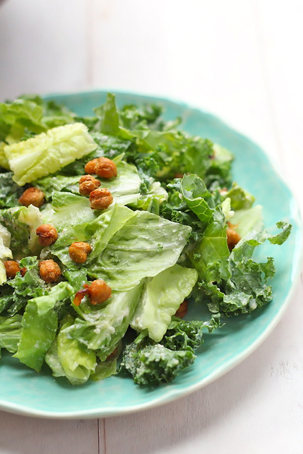 Creamy Kale Vegan Caesar Salad - fresh caesar salad with an AMAZING creamy dairy-free dressing and crispy chickpea croutons!