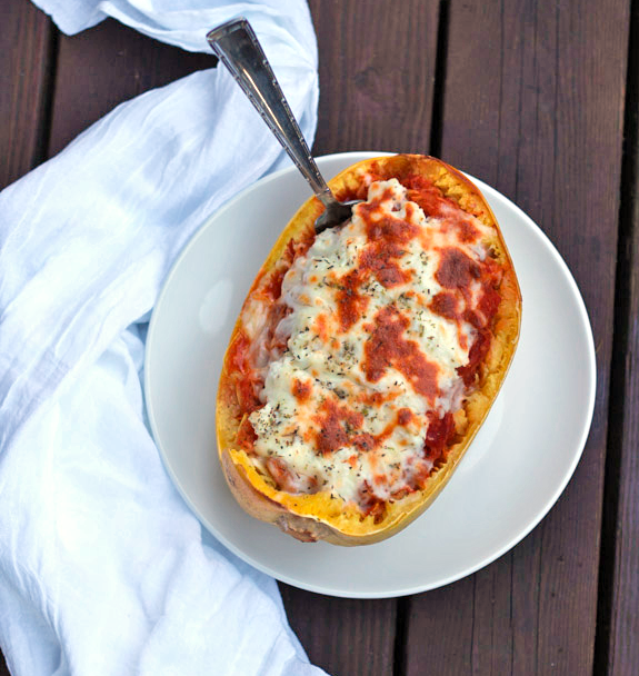 Spaghetti Squash Lasagna Bowls - an amazing hearty, delicious dinner that's a wonderful gluten free alternative to traditional lasagna!