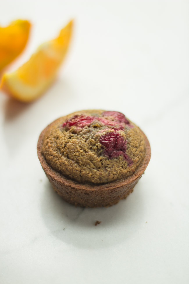 Gluten-Free Cranberry Orange Muffins - tart, lightly sweet and perfect for a healthy breakfast!