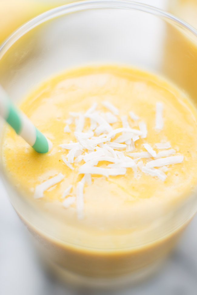 Creamy Turmeric Smoothie - start your day with a clean boost of energy!